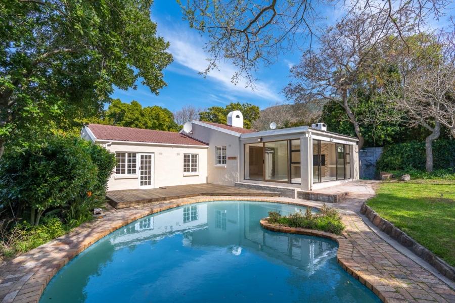 4 Bedroom Property for Sale in Hout Bay Western Cape